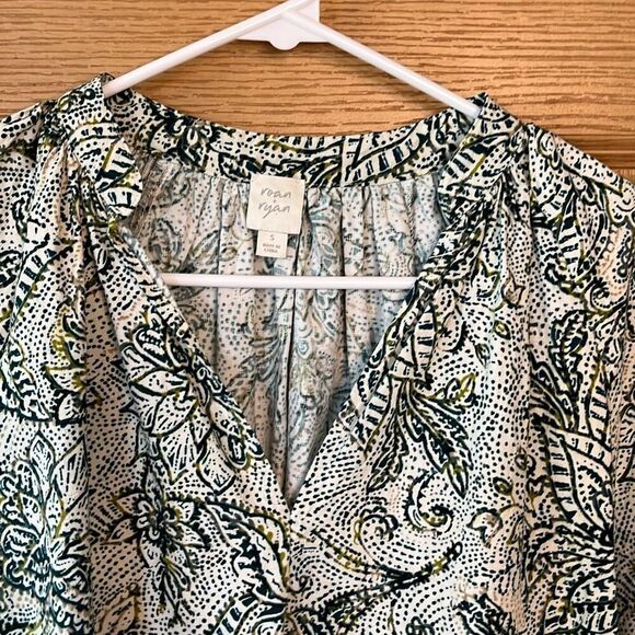 Roan + Ryan Evereve Cassidy Raglan Printed Blouse Top Small - Picture 6 of 6